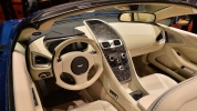 aston martin vanquish s volante bord