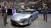 quant e sportlimousine_18