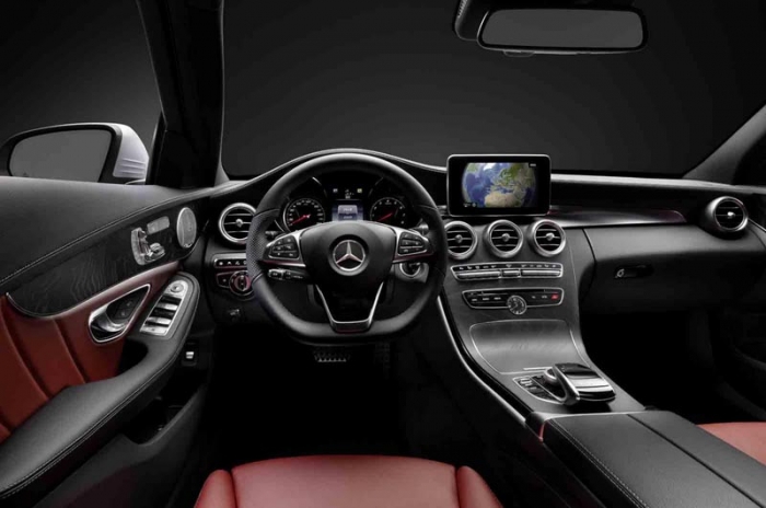 Noul C-Class îşi face debutul în ianuarie