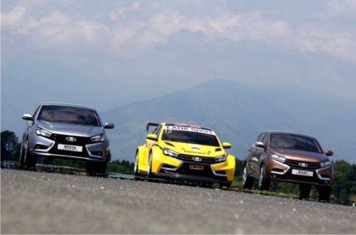 Noua Lada Vesta 2015 va fi gata pentru strazile Rusiei si pentru circuitele WTCC