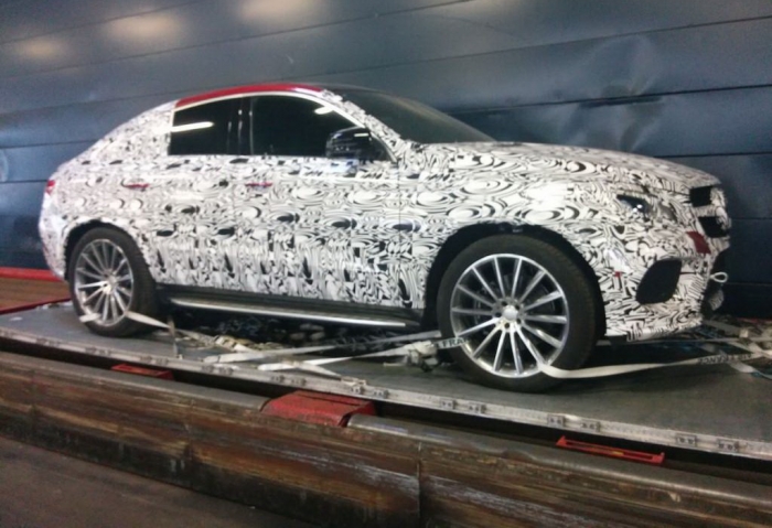 Mercedes lucrează la versiunea AMG a lui MLC