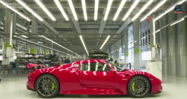 VIDEO – Turul fabricii unde se construiește Porsche 918 Spyder