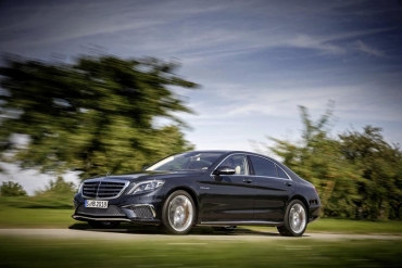 Patru versiuni noi de motorizări pentru S-Class