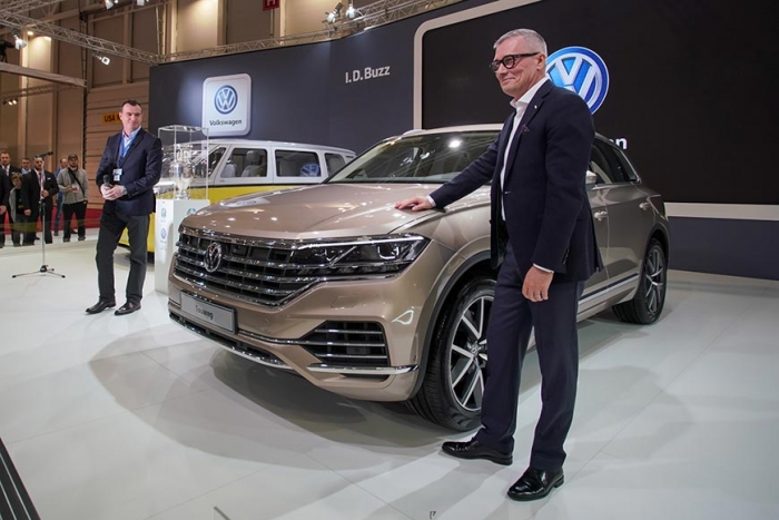 Noul VW Touareg dezvăluit și publicului din România la SIAB 2018