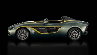 Jay Leno a testat conceptul CC100 al Aston Martin