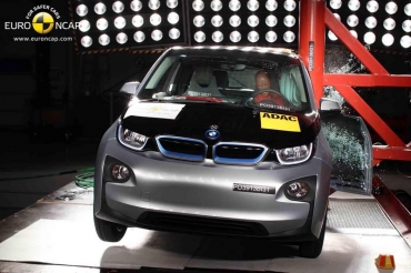 Doar 4 stele Euro NCAP pentru BMW i3
