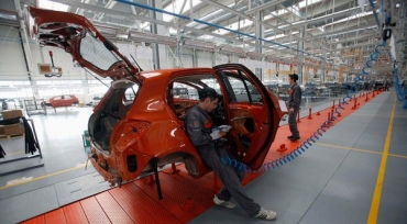 Bulgarii vor să „fure” investitorii vecinilor