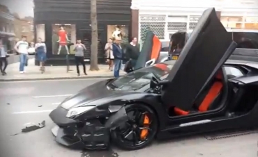 VIDEO – Accident spectaculos cu un Lamborghini Aventador