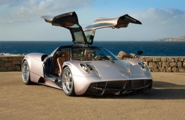 Huayra, “alergată” la Monza