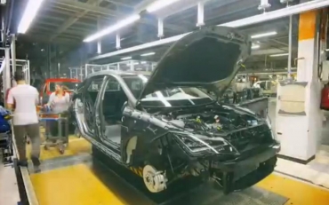 Noul Leon ST, fabricat în 2 minute