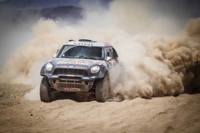 Mini domină autoritar Raliul Dakar 2015