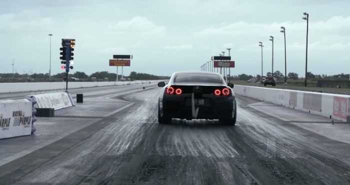 Performanță uluitoare reușită de un Nissan GT-R