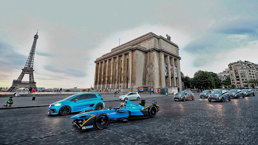 Campanie `electrică` în Orașul luminilor marca Renault Sport :: VIDEO