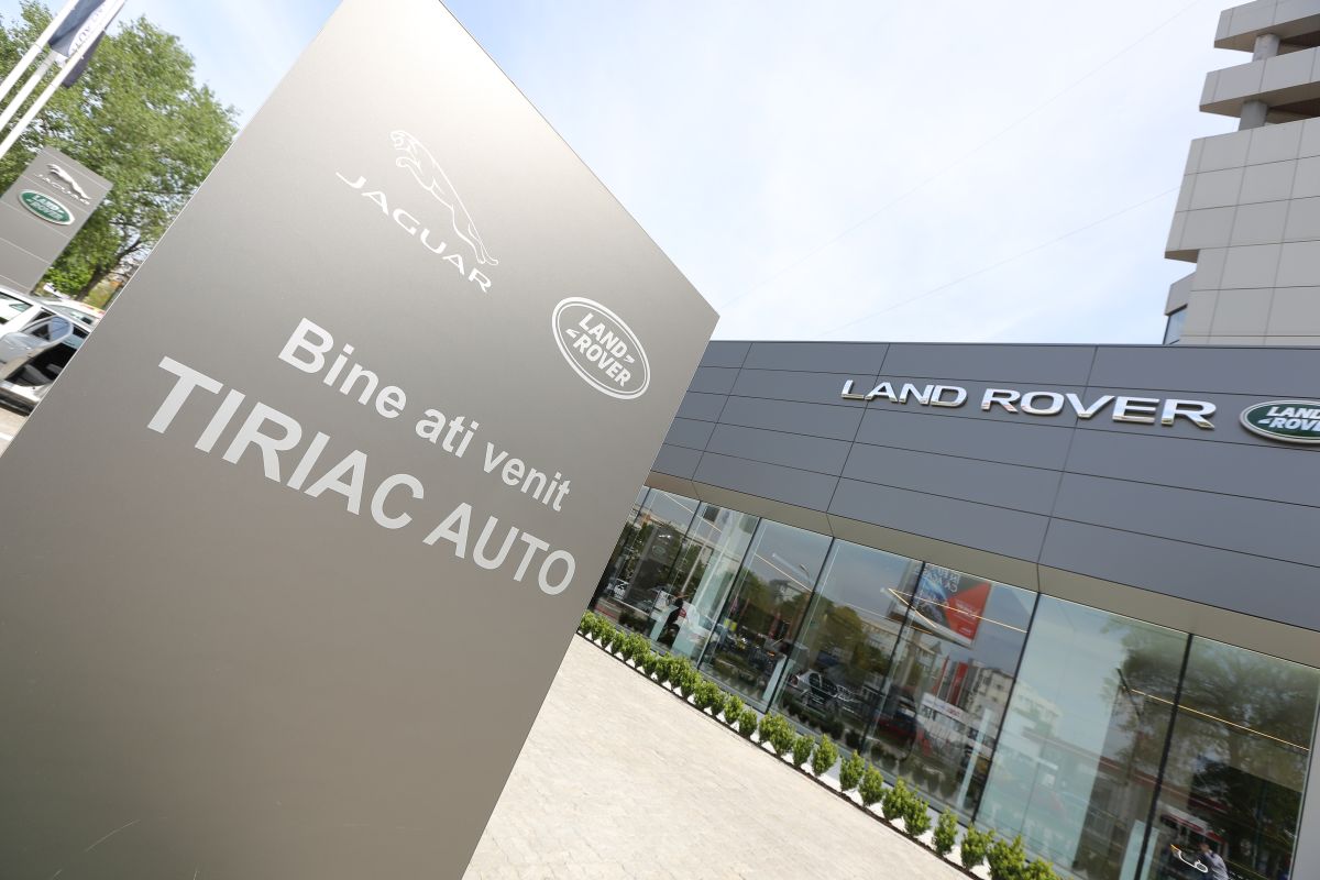 Ţiriac Auto deschide primul showroom Jaguar Land Rover din România