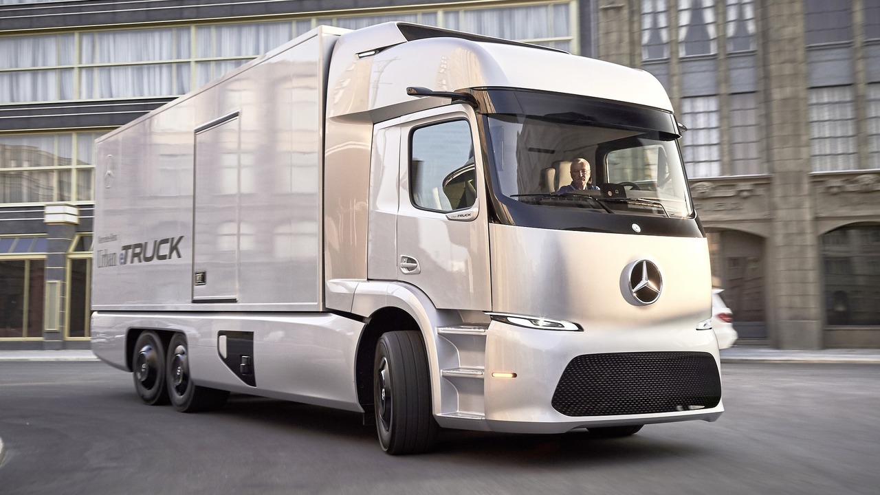 Vânzările camionului Mercedes Urban eTruck vor începe spre sfârșitul acestui an
