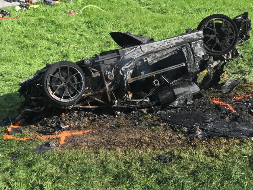 Richard Hammond, fostul prezentator Top Gear, implicat într-un grav accident în Elveția
