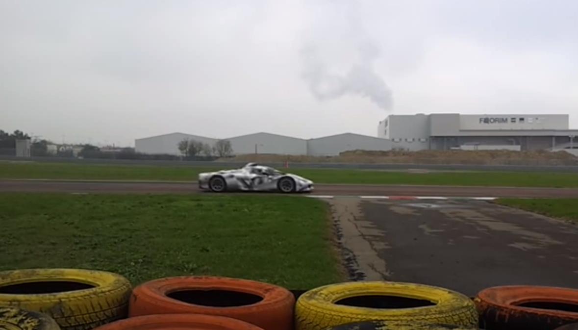 Ferrari testează noul motor F1?