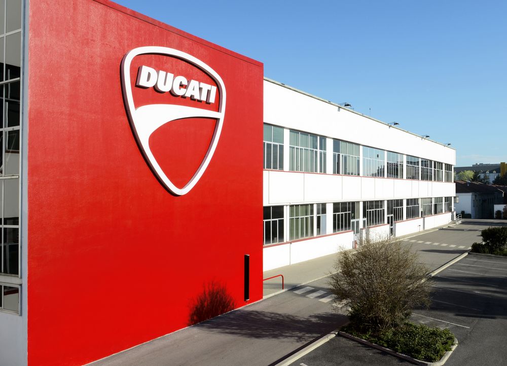 Volkswagen Group ia în considerare vânzarea brandului Ducati
